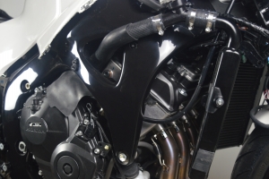 Honda  CBR 600 RR 2021+ Frame cover R - GRP coloured GRP -preview on the bike