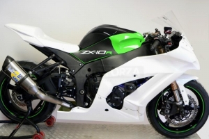 Kawasaki ZX10R 2001-2015 Parts MOtoforza on bike