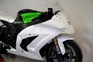 Kawasaki ZX10R 2001-2015 Parts MOtoforza on bike