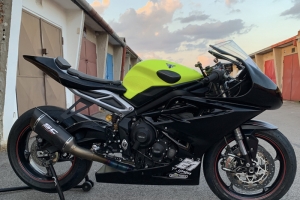 Triumph Street Triple 765  - Kompletní sada  8-dílná Racing - Konverze set Triumph 765 Moto 2